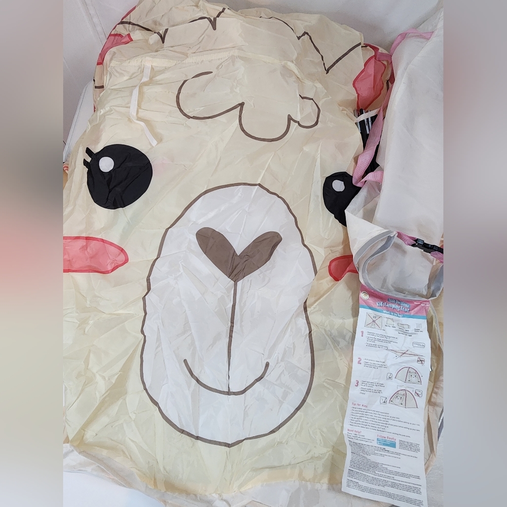 IZZIE THE LLAMA KIDS' CAMPING TENT no stakes included